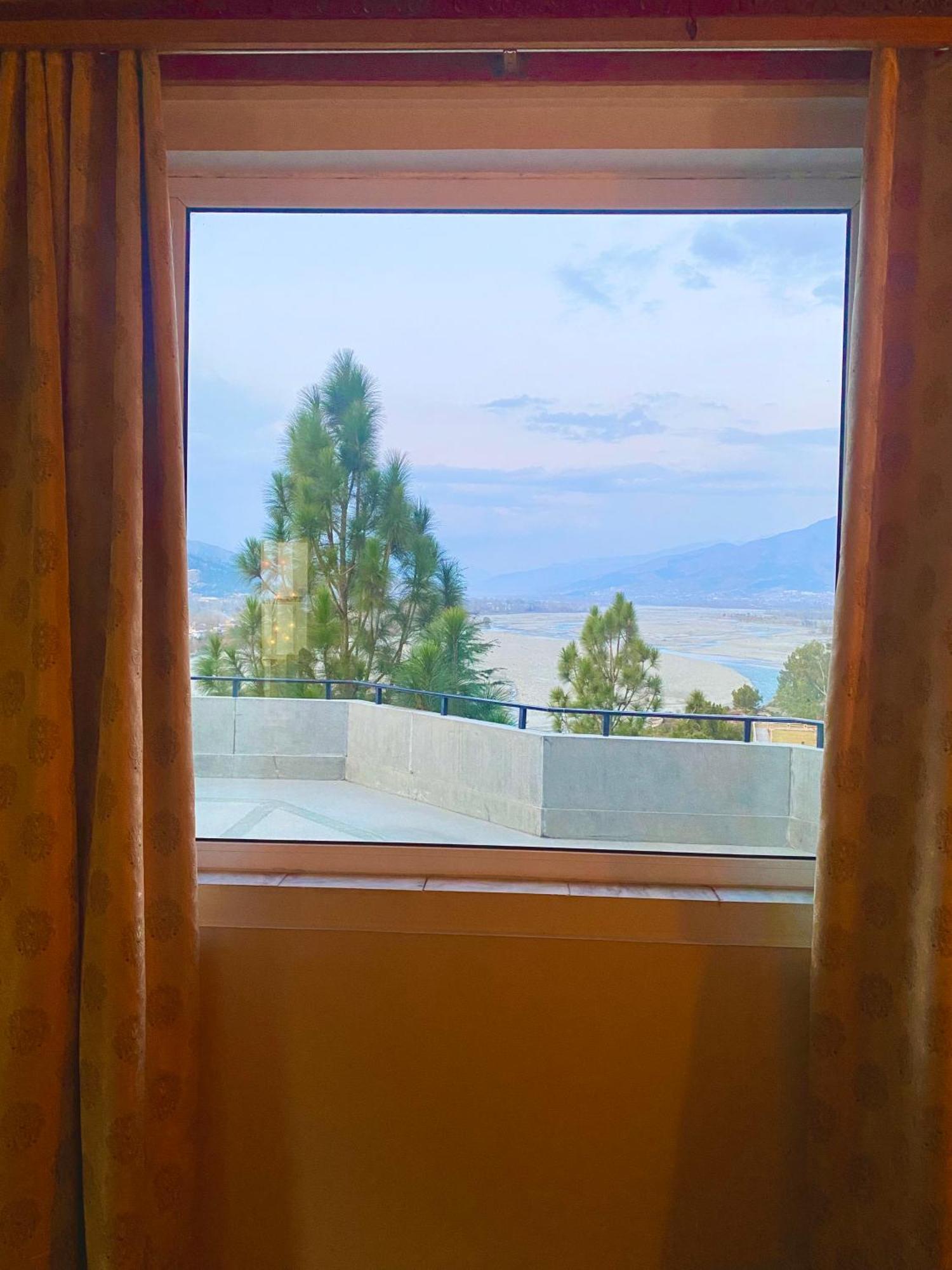 Rock City Resort Saidu Sharif المظهر الخارجي الصورة